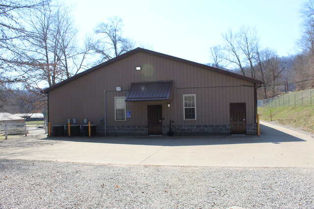 Image 2 for E 01) Mollohan Center