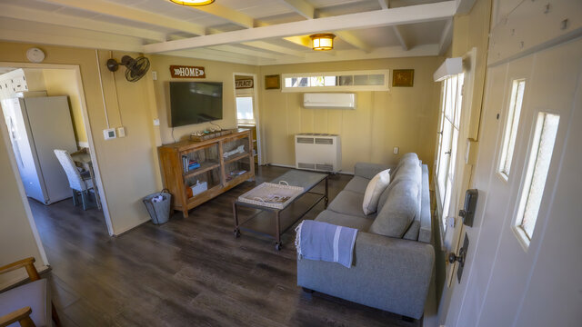 Image 6 for Green Cottage (Starfish) "Front Unit" 255