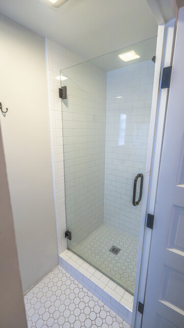 Image 24 for Blue Cottage (Seahorse) "Middle Unit" 265