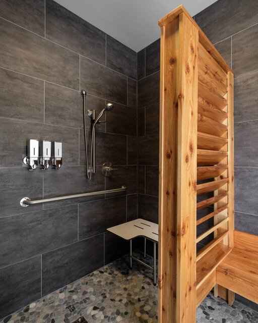 Image 16 for Bearly Behaving - Couples Glamping Cabin