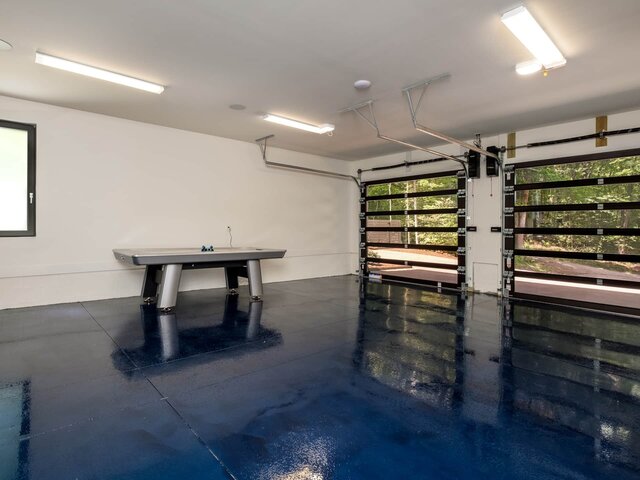 Image 25 for Modern Luxury Retreat