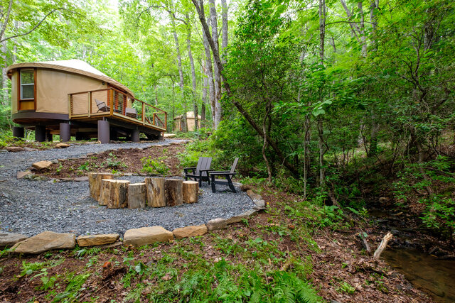 Image 18 for Creekside All-Season Yurts