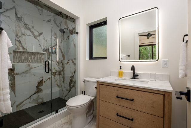 Image 10 for Modern Luxury Bungalow