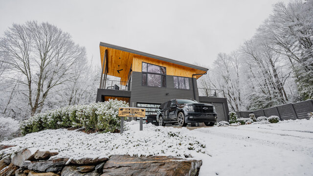 Image 2 for The Overlook - Luxury Home (formerly The Retreat)