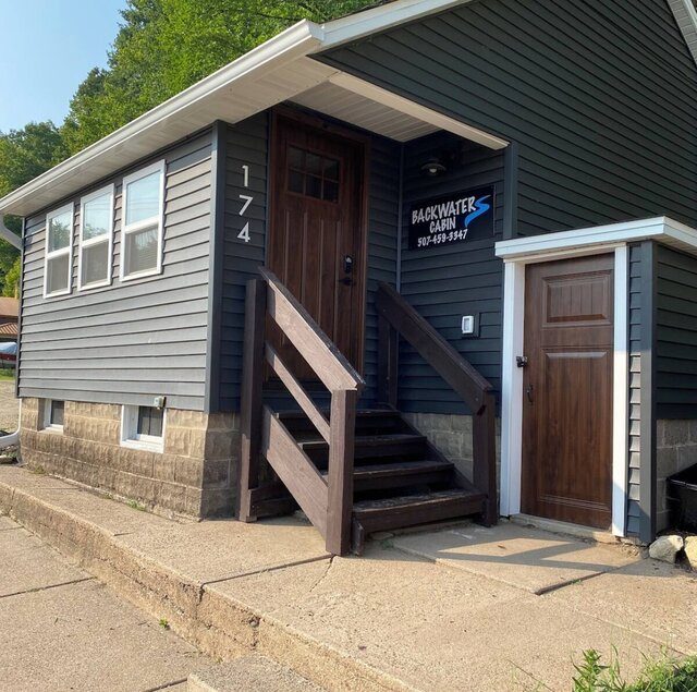 Image 3 for Dragonfly Nest, log cabin atmosphere, river view