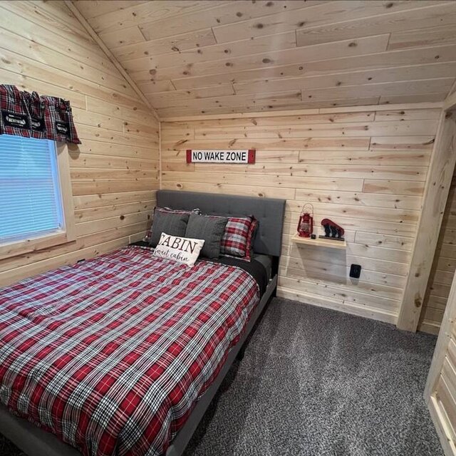 Image 5 for Dragonfly Nest, log cabin atmosphere, river view