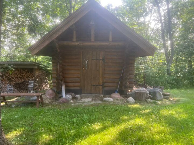 Image 2 for Dragonfly Cabin, sauna, wildlife