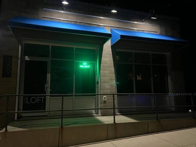 Image 10 for Dragonfly Loft, Hot Tub, River View