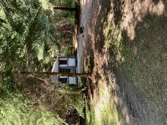 Image 10 for 032) Cabin