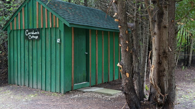 Image 1 for 068) Cabin