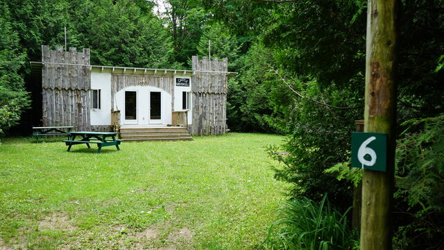 Image 8 for 006) Cabin