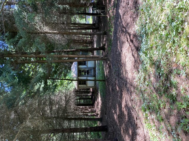 Image 9 for 028) Cabin
