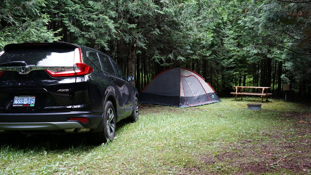 Image 2 for 065) Tent/RV