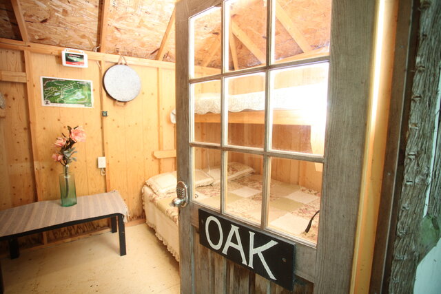 Image 3 for 032) Cabin