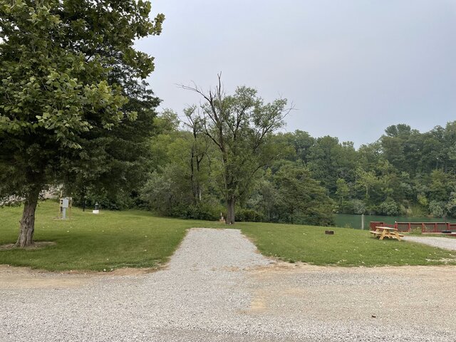 Image 2 for Island RV Site – Water & Electric (30 Amp)