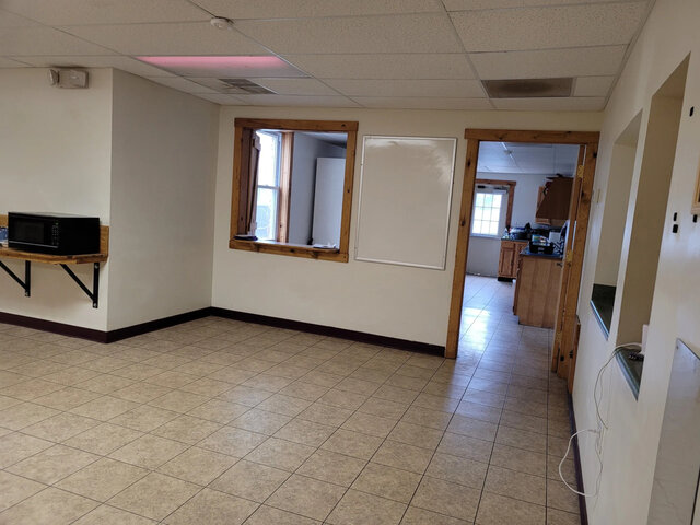 Image 14 for 10,000 sq ft Private Lodge (Sleeps Up to 40)