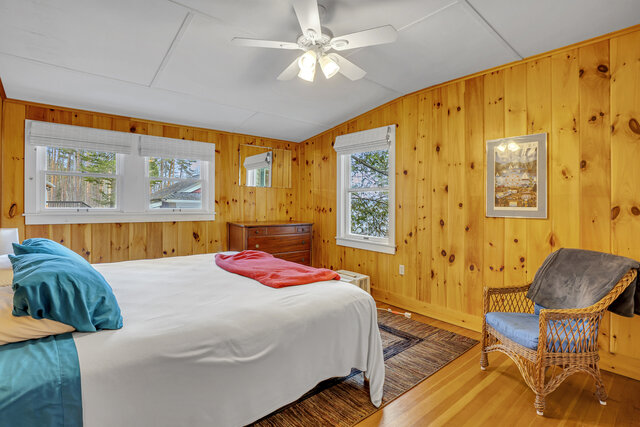 Image 8 for Blackbird Hollow