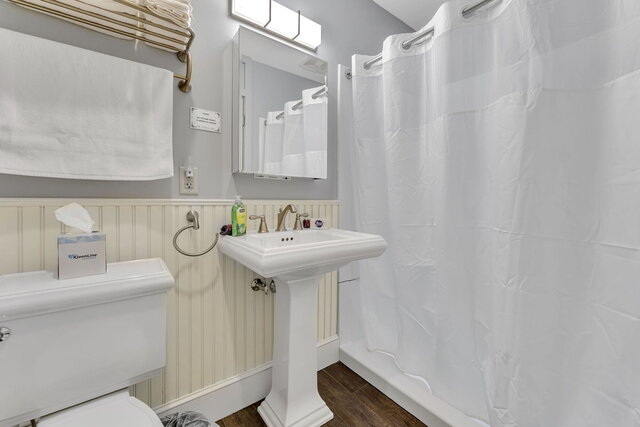 Image 5 for Apartment 11 - King Studio