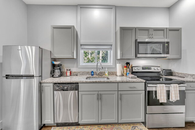 Image 4 for Apartment 10 - King Studio