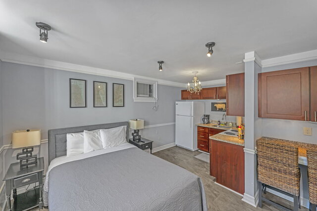 Image 3 for Apartment 9 - Studio