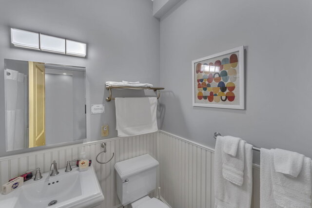 Image 5 for Apartment 10 - King Studio