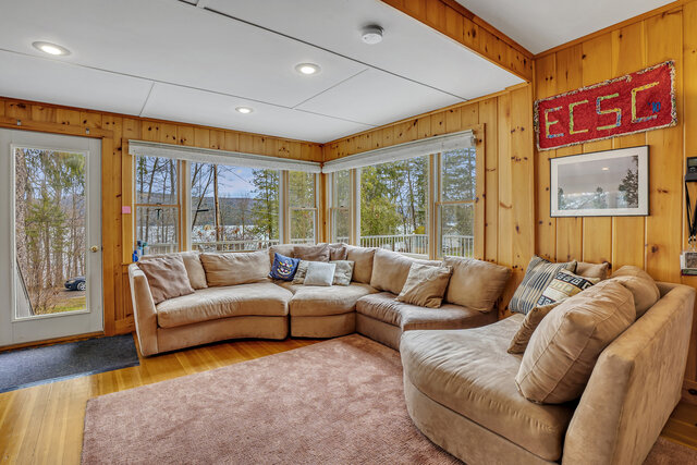 Image 3 for Blackbird Hollow