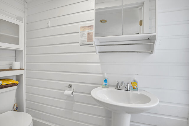 Image 13 for Blackbird Hollow