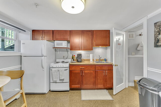 Image 5 for Apartment 4 - Small Studio