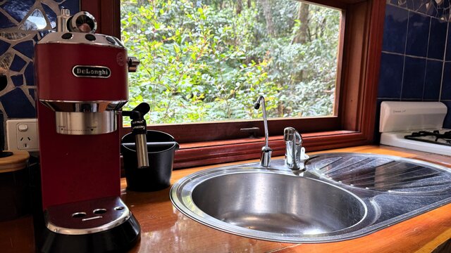 Image 6 for Raphael's Retreat cottage