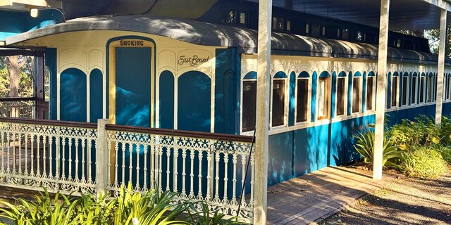 Image 15 for Train - Eastbound cabin