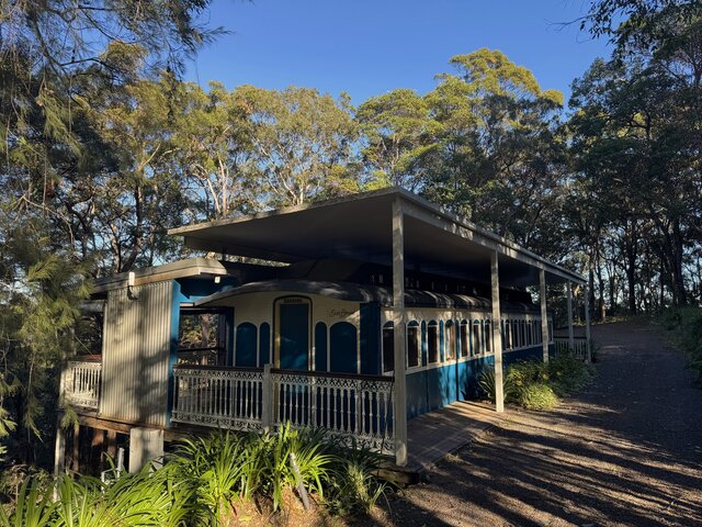 Image 25 for Train - Eastbound cabin