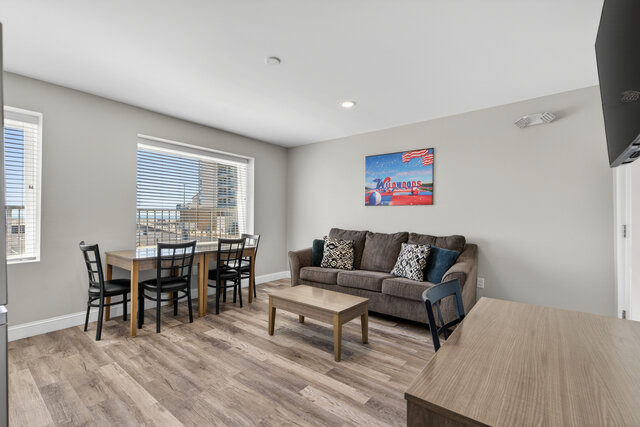 Image 4 for Two Double Beds with sofa sleeper Ocean View
