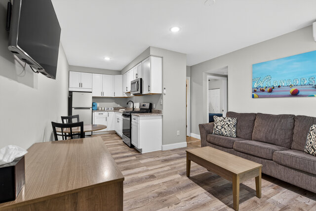 Image 1 for Two Bedroom Suite with Two Queen Beds
