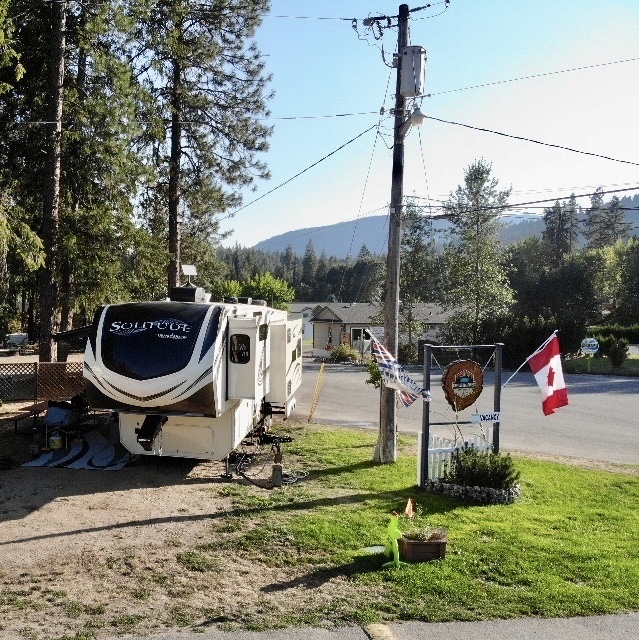 Image 1 for 01) RV Premium Pull Through Site