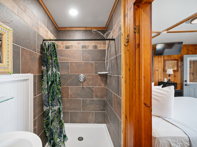 Image 4 for 07. Balcony Room