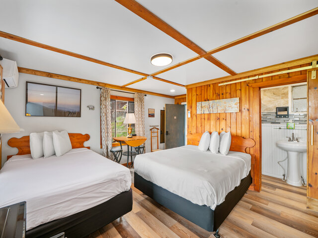 Image 4 for 06. Balcony Room