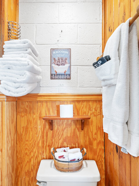 Image 5 for 09. Balcony Room