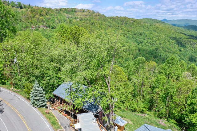 Image 2 for 09. Balcony Room