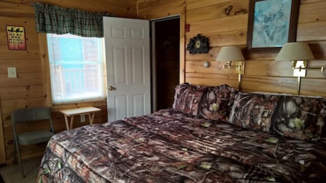 Image 1 for Cabin #7