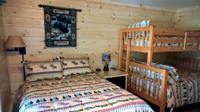 Image 3 for Motel Downstairs #8
