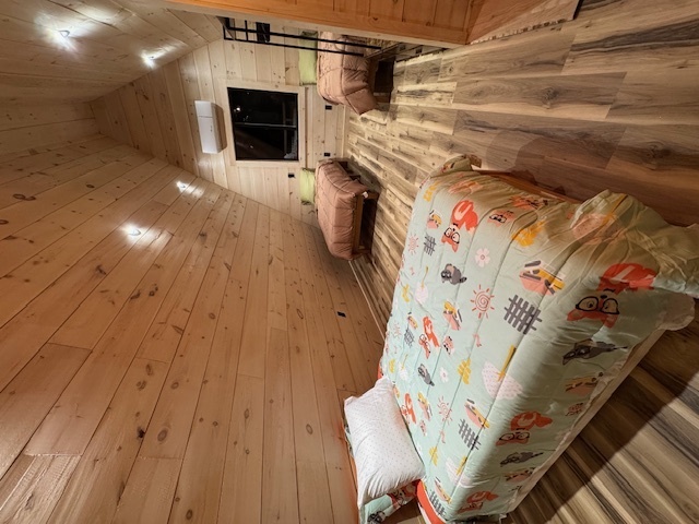 Image 11 for C1) Owls Nest (Sleeps 8-10)
