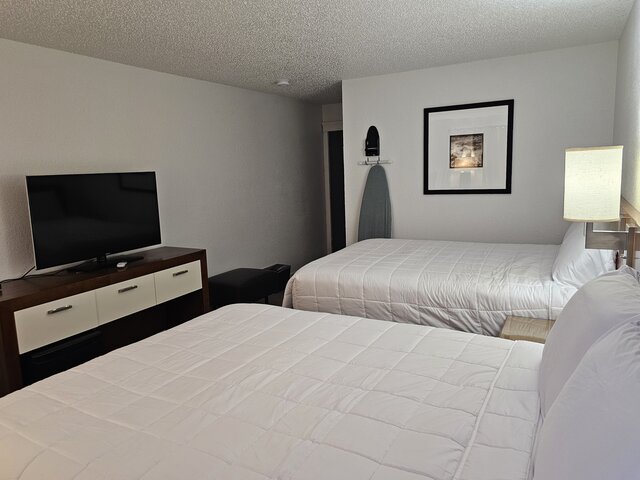 Image 2 for Double Room