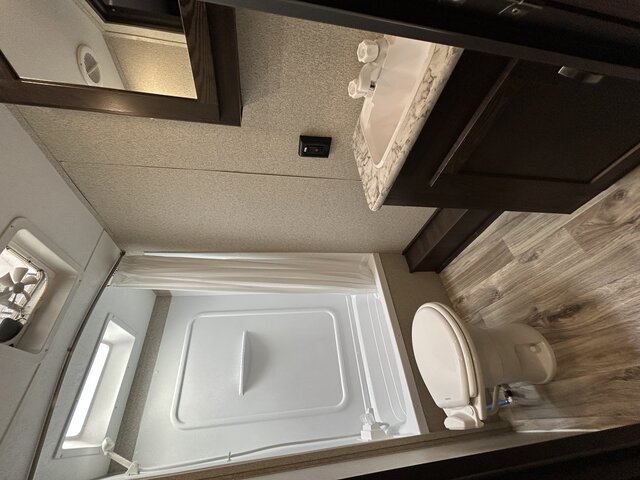 Image 8 for 24 Ft Keystone