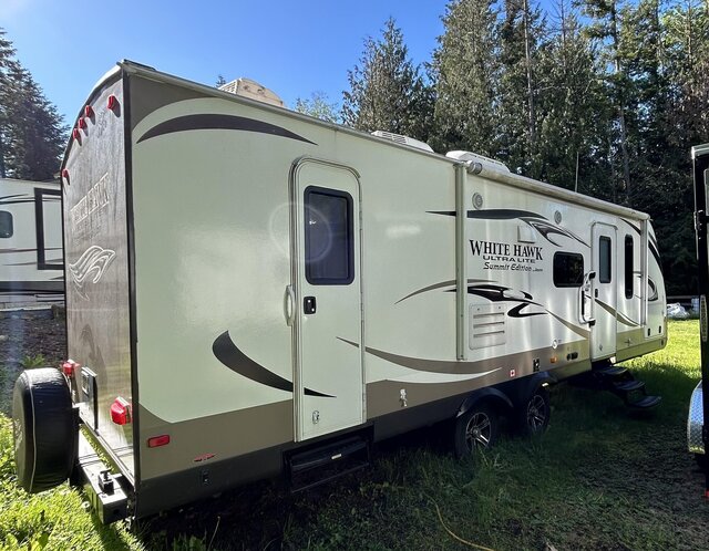 Image 10 for 28 Ft White Hawk