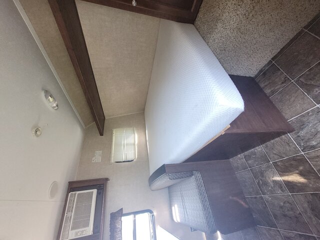 Image 6 for 17 Ft Bunkie