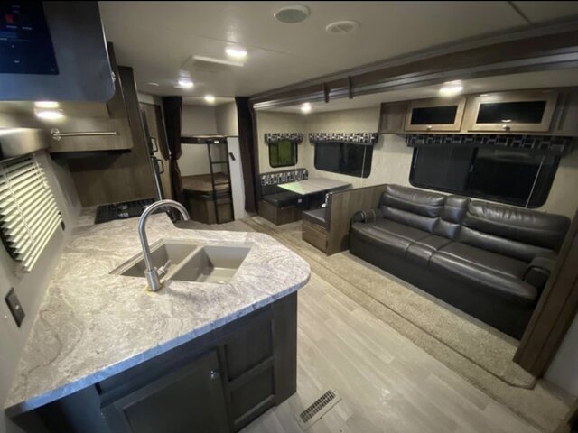 Image 8 for 26 Ft Coleman