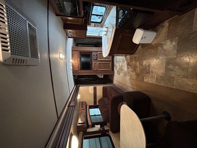 Image 8 for 28 Ft White Hawk