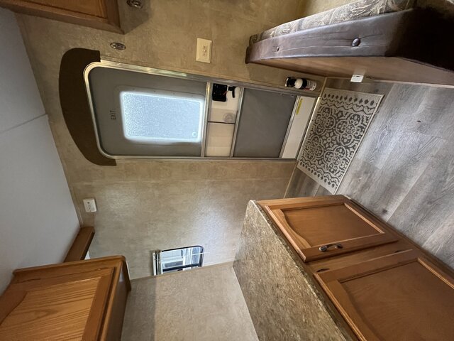 Image 13 for 26 Ft Springdale