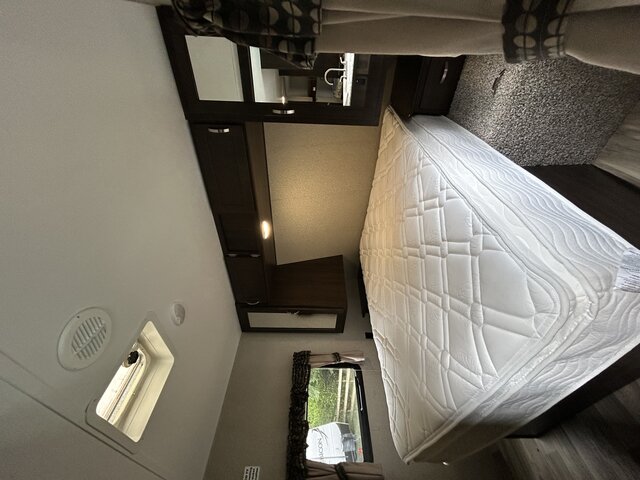 Image 7 for 24 Ft Keystone