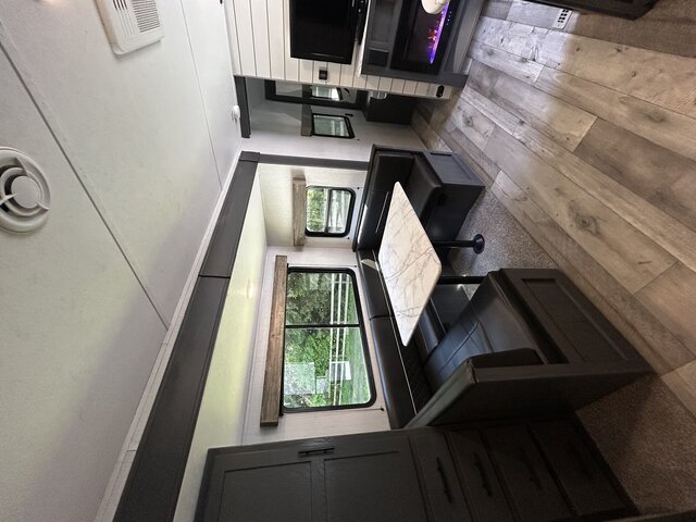 Image 4 for 23 Ft Aspen